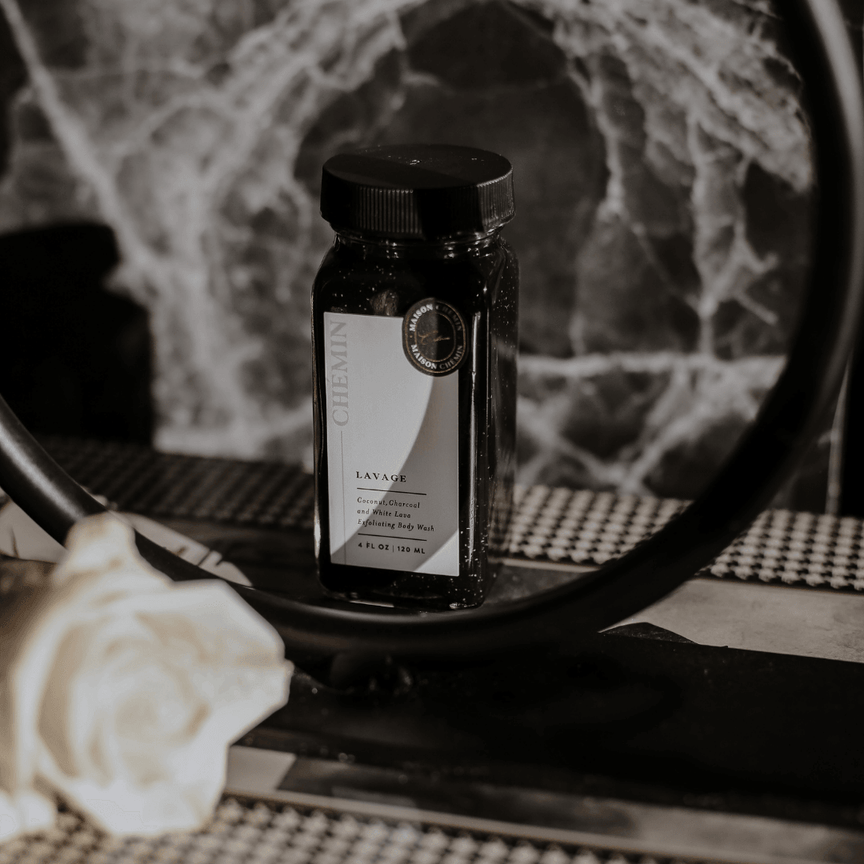 LAVAGE- CHARCOAL & WHITE LAVA SCRUB - L'Artisan Muse
